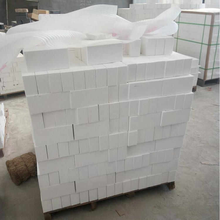 剛玉輕質(zhì)磚